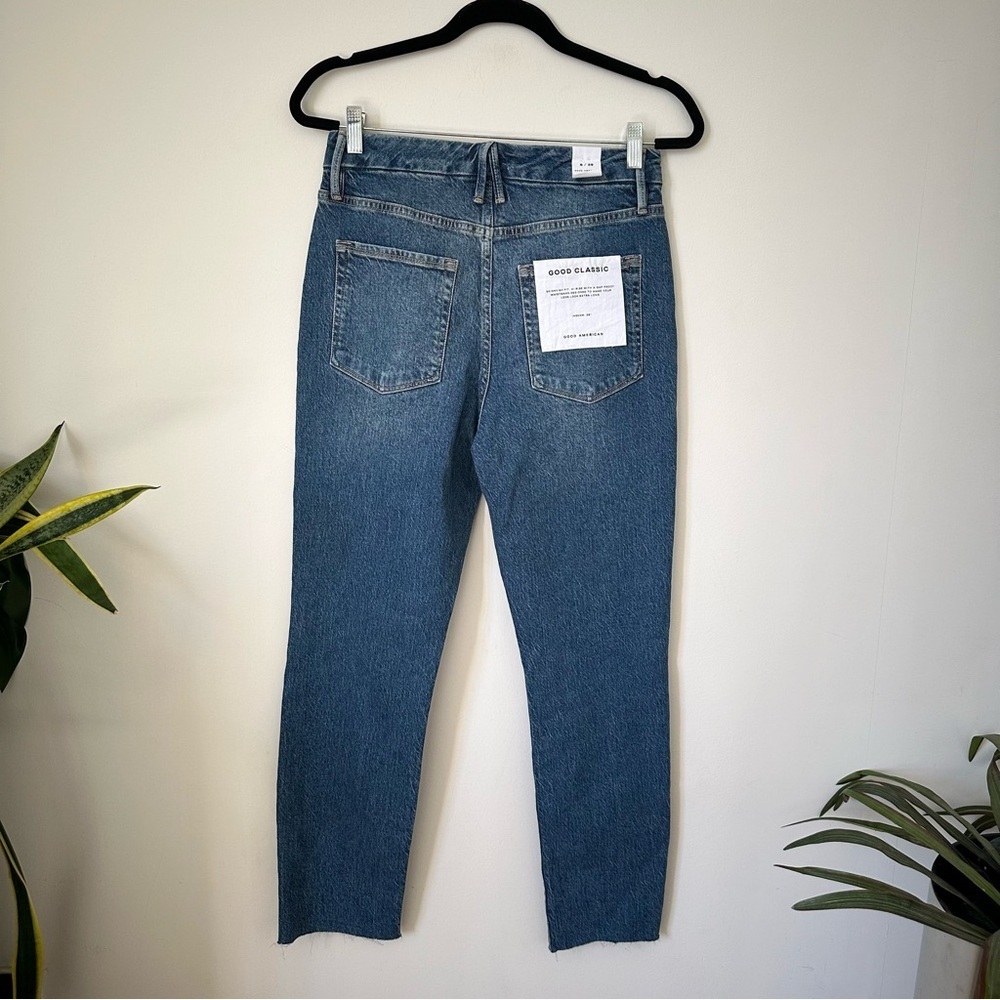 NWT Good American Good Classic Raw Hem High Rise Jeans In Blue Size 29 - Picture 3 of 7